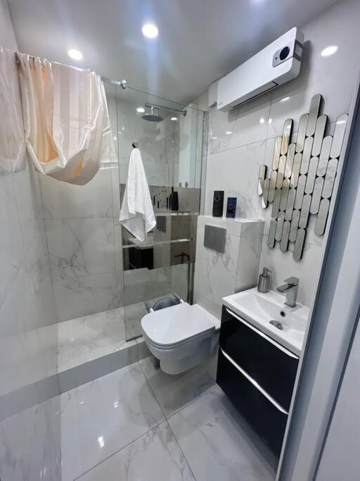 Maison Appartement Triplex Avec Jacuzzi Et Sauna Saint-Etienne  Exterior foto